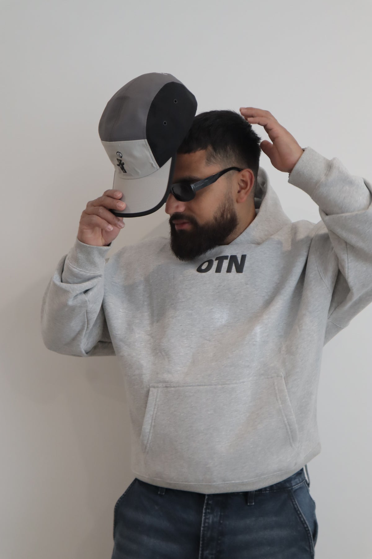 OTN BEAR CLUB - Hoodie
